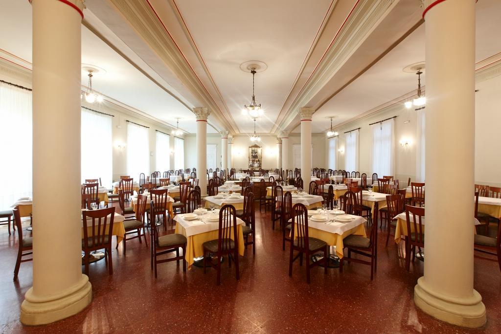Gran Hotel Balneario De Liérganes Exteriér fotografie